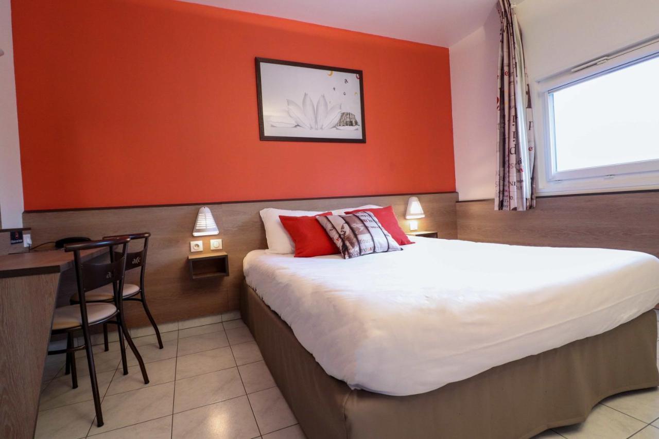 ACE Hôtel Travel Athée sur Cher Exterior foto